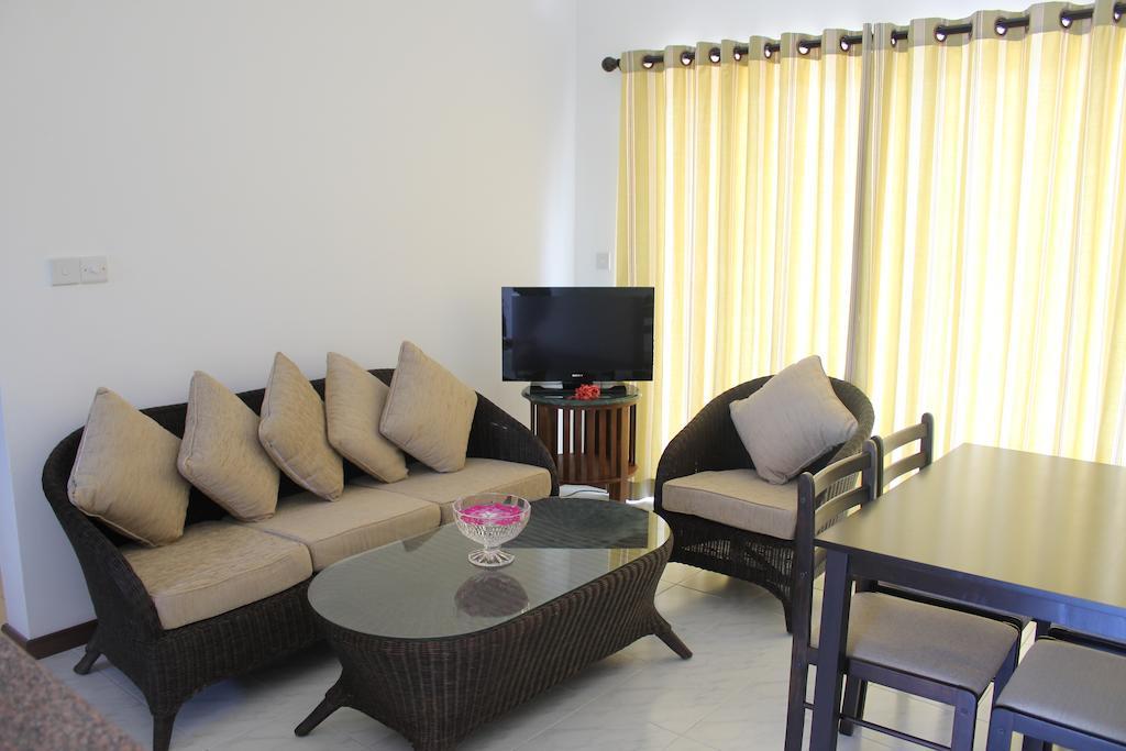 Central Self Catering Apartments Felicite Island Chambre photo
