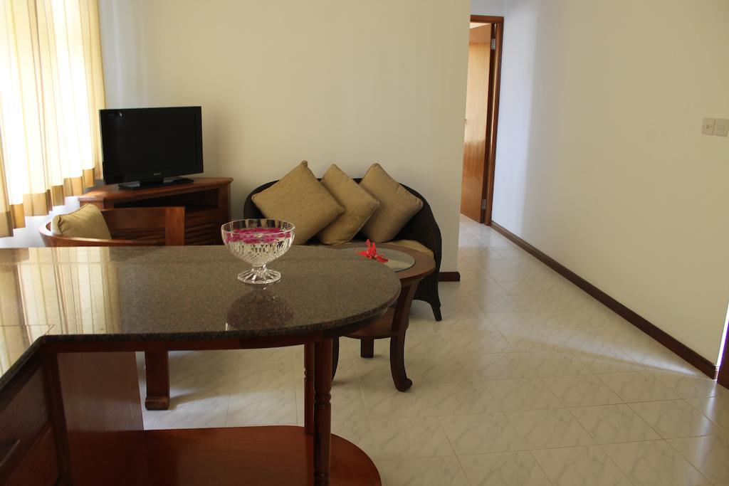 Central Self Catering Apartments Felicite Island Chambre photo