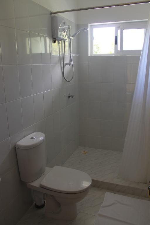 Central Self Catering Apartments Felicite Island Chambre photo